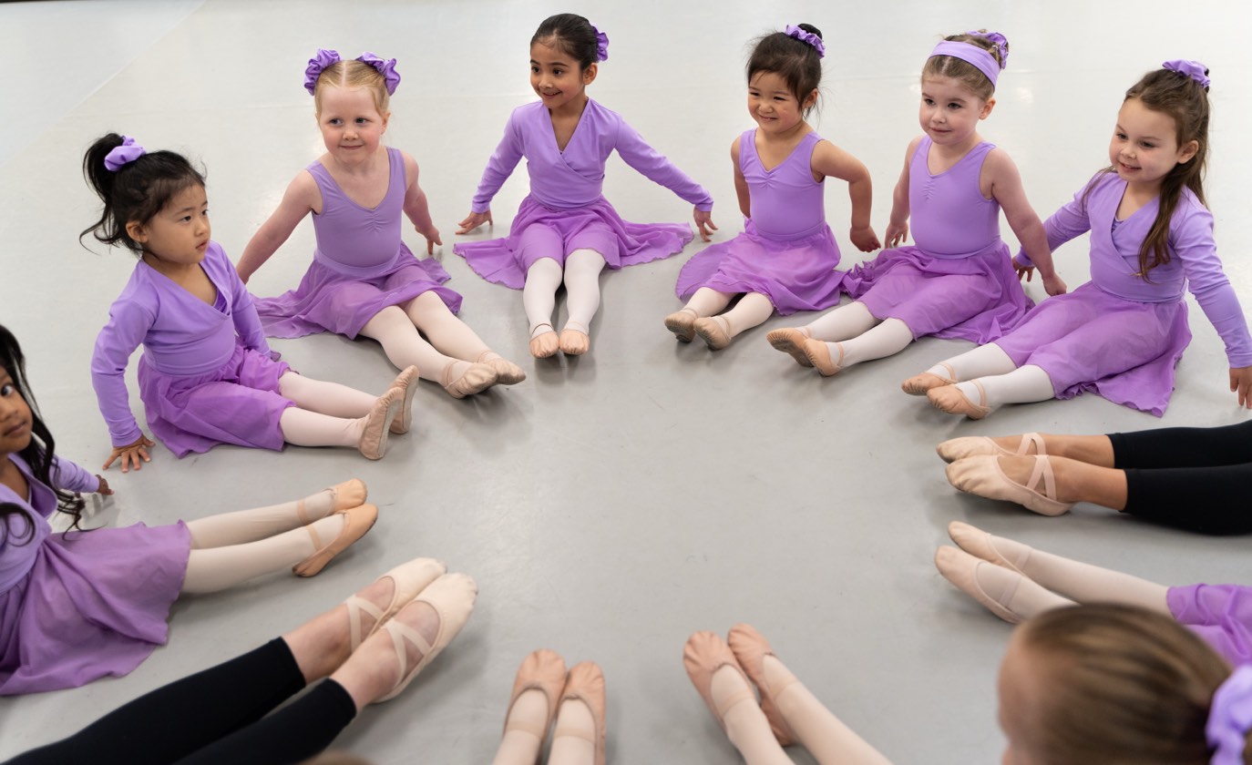 Baby Toes Ballet 4 - The Dance Studio