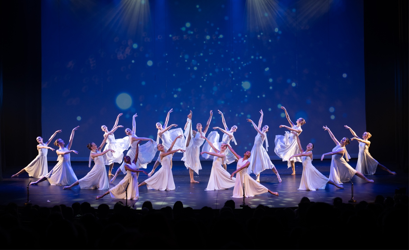 Contemporary Dance Classes 12 - The Dance Studio